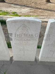 BAGHDAD (NORTH GATE) WAR CEMETERY - COX, CHARLES FRED